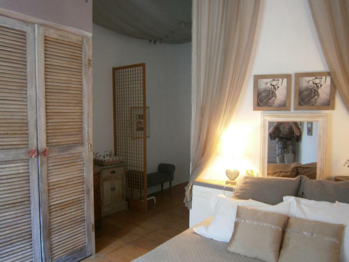 Les Aiguieres En Provence Bed and Breakfast Suze-la-Rousse Eksteriør billede